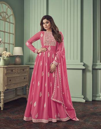 Attrective This Designer Long Length Suit In Lovely Color.Its Pretty Heavy Designer Thread Embroidery Work Top Is Georgette Based Paired With Santoon Bottom And Georgette Fabricated Dupatta Which Gives An Attractive To The Suit.