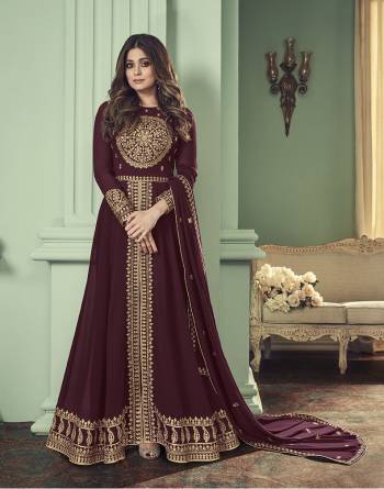 Attrective This Designer Long Length Suit In Lovely Color.Its Pretty Heavy Designer Thread Embroidery Work Top Is Georgette Based Paired With Santoon Bottom And Georgette Fabricated Dupatta Which Gives An Attractive To The Suit.