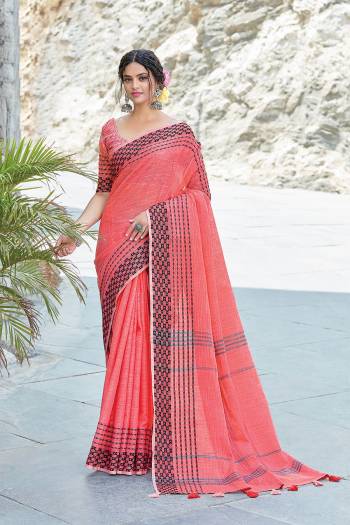 Garb This Partywear Saree Are Fine Saree Paired With Blouse.This Saree And Blouse Are Linen Based Fabric With Wevon Designer Work. Buy This Pretty Saree Now.