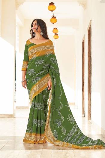 Attrective This Traditional Saree Are Fine Saree Paired With Blouse.This Saree And Blouse Are Cotton Based Fabric With Heavy Designer Printed. Buy This Pretty Saree Now.