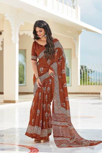 Attrective This Traditional Saree Are Fine Saree Paired With Blouse.This Saree And Blouse Are Cotton Based Fabric With Heavy Designer Printed. Buy This Pretty Saree Now.