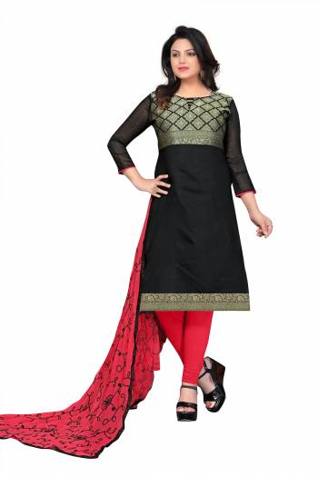 Looking This Suits In Lovely Color.?Its Pretty Top Is Banarasi Jacquard Based Paired Bottom Cotton With Batterfly Banarasi And Naznin Fabricated Dupatta Are Wevon And Embroidery Work. Which Gives An Attractive To The Dress.