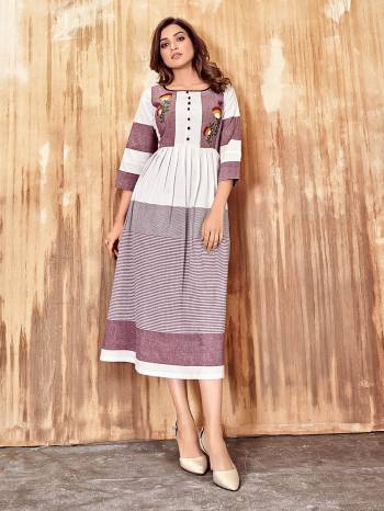 Attrective This Readymade Long Kurti In Fine Light Color Fabricated On Cotton Beautified With Wevon Designer With Hand Embroidery Work Designer. It Is Light In Weight And Easy To Carry All Day Long. 