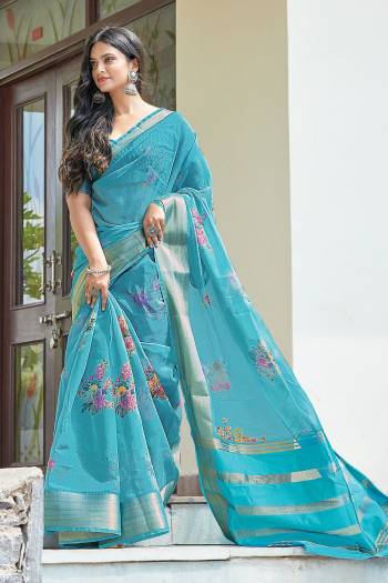 Attrective This Traditional Saree Are Fine Saree Paired With Blouse.This Saree And Blouse Are Organza Based Fabric With Wevon Designer With Digital Printed. Buy This Pretty Saree Now.