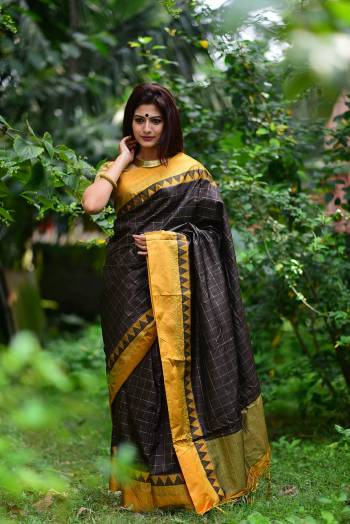 Stylist Looking This Fastival Saree Are Fine Saree Paired With Blouse.This Saree And Blouse Are Fancy Raw Silk Based Fabric With Designer Wevon Cheks And Temple Work. Buy This Pretty Saree Now.