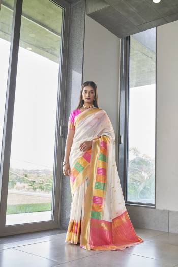 Garb This Traditional Saree Are Fine Saree Paired With Blouse.This Saree And Blouse Are Art Silk Based Fabric With Heavy Jacquard Designer Work. Buy This Pretty Saree Now.