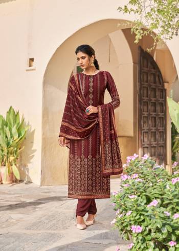 Looking This Designer Collection In Long Length Fine Color.Its Pretty Heavy Designer Digital Printed Top Is Velvet Based Paired With Pashmina Bottom And Velvet Fabricated Dupatta Which Gives An Attractive To The Suit.