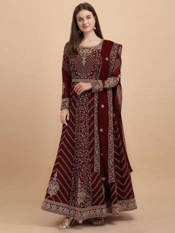 Attrective This Designer Collection In Long Length Fine Color.Its Pretty Heavy Designer Embroidery Work Top Is Georgette Based Paired With Santoon Bottom And Georgette Fabricated Dupatta Which Gives An Attractive To The Suit.