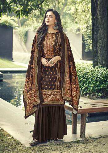 Stylist This Designer Long Length Suit In Lovely Light Color.Its Pretty Heavy Designer Digital Printed Top Is Velvet Based Paired With Pashmina Bottom And Velvet Fabricated Dupatta Which Gives An Attractive To The Suit.