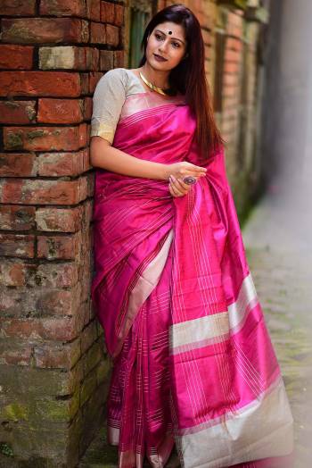 Stylist This Fastival Saree Are Fine Saree Paired With Contrasted Blouse.This Saree And Blouse Are Banglori Silk Based Fabric With Wevon Tassels Designer . Buy This Pretty Saree Now.