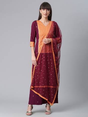 Attrective This Readymade Long Kurti With Bottom  And Dupatta In Fine Color Fabricated On Crepe Beautified With Designer Printed. It Is Light In Weight And Easy To Carry All Day Long. 