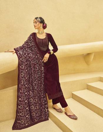 Fine Looking This Designer Long Length Suit In Lovely Color.Its Pretty Designer Embroidery And Hand Work Top Is Velvet Based Paired With Pashmina Bottom And Velvet With Fabricated Dupatta Which Gives An Attractive To The Suit.