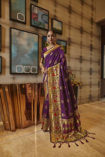Garb This Partywear Saree Are Fine Saree Paired With Blouse.This Saree And Blouse Are Art Silk Based Fabric With Heavy Jacquard Designer Work. Buy This Pretty Saree Now.