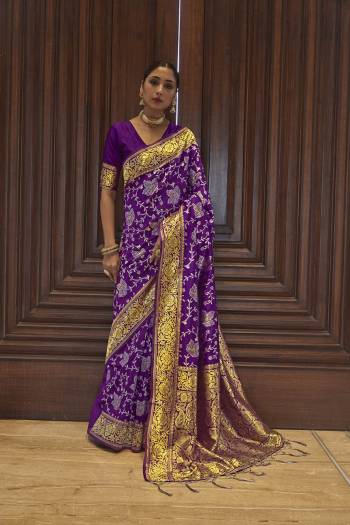 Looking This Traditional Saree Are Fine Saree Paired With Blouse.This Saree And Blouse Are Art Silk Based Fabric With Heavy Jacquard Designer Work. Buy This Pretty Saree Now.