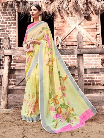 Garb This Heavy Designer Printed Saree In Fine Color Paired With Blouse. This Saree And Blouse Is Cotton Silk Fabricated. Its Pretty Color Pallete Will Give An Attractive Look To Your Personality. 