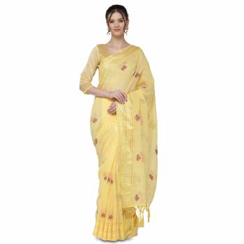 Garb This Partywear Saree Are Light Saree Paired With Blouse.This Saree And Blouse Are Cotton Based Fabric With Designer Wevon Border With Embroidery Work. Buy This Pretty Saree Now.