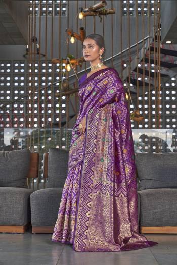 Stylist This Traditional Saree Are Fine Saree Paired With Blouse.This Saree And Blouse Are Poly Silk Based Fabric With Heavy Jacquard Designer Work. Buy This Pretty Saree Now.