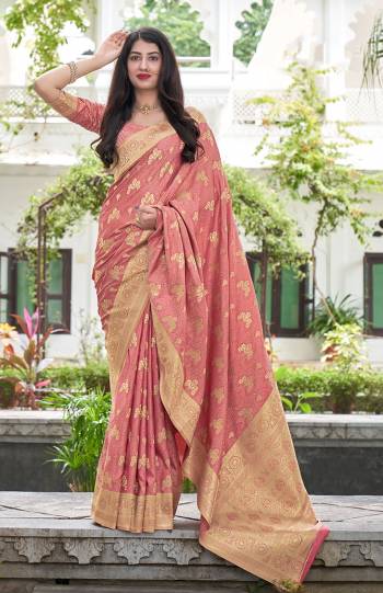 Garb This Stylist Partywear Saree Are Fine Saree Paired With Blouse.This Saree And Blouse Are Silk Fabric With Heavy Designer Weaving Work. Buy This Pretty Saree Now.