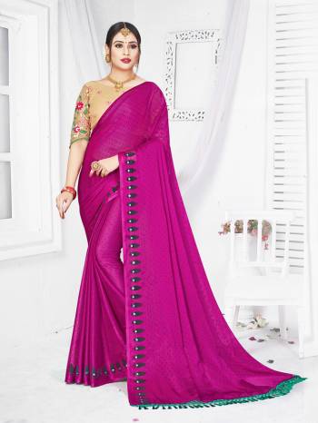 Looking This Designer Partywear Saree Are Fine Saree Paired With Contrasted Blouse.This Saree Are Moss Chiffon Printed And Blouse Are Net Based Fabric With Designer Embroidery Work. Buy This Pretty Saree Now.