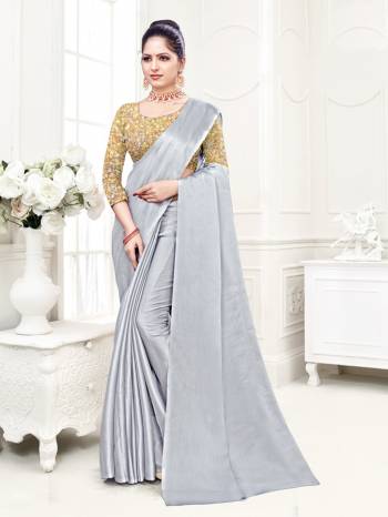 Attrective This Designer Saree Are Fine Saree Paired With Contrasted Blouse.This Saree Are Moss Chiffon And Blouse Are Net Based Fabric With Designer Printed. Buy This Pretty Saree Now.