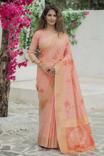 Looking This Partywear Saree Are Fine Light Color Saree Paired With Blouse.This Saree And Blouse Are Mulberry Silk Based Fabric With Heavy Wevon Designer Work. Buy This Pretty Saree Now.