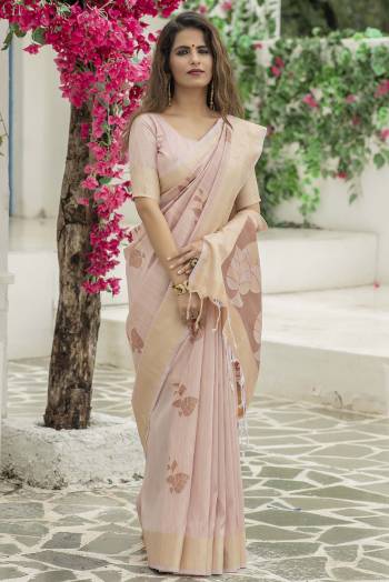 Looking This Partywear Saree Are Fine Light Color Saree Paired With Blouse.This Saree And Blouse Are Mulberry Silk Based Fabric With Heavy Wevon Designer Work. Buy This Pretty Saree Now.