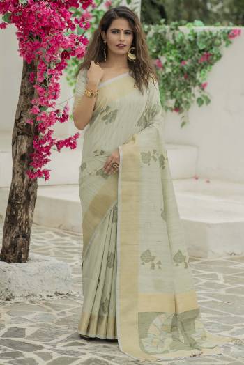 Looking This Partywear Saree Are Fine Light Color Saree Paired With Blouse.This Saree And Blouse Are Mulberry Silk Based Fabric With Heavy Wevon Designer Work. Buy This Pretty Saree Now.