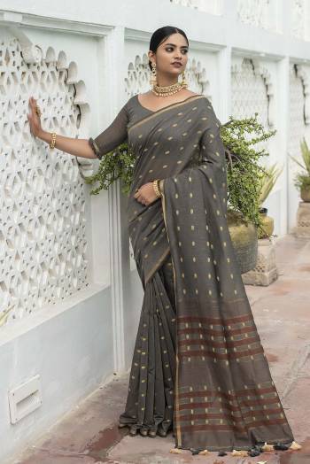 Garb This Traditional Saree Are Fine Saree Paired With Blouse.This Saree And Blouse Are Sambalpuri Cotton Fabric With Wevon Designer Work. Buy This Pretty Saree Now.