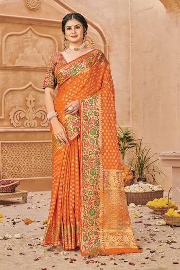 Traditional This Partywear Saree Are Fine Colour Saree Paired With  Blouse.This Saree And Blouse Are Silk Based Fabric With Wevon Designer Work. Buy This Pretty Saree Now.