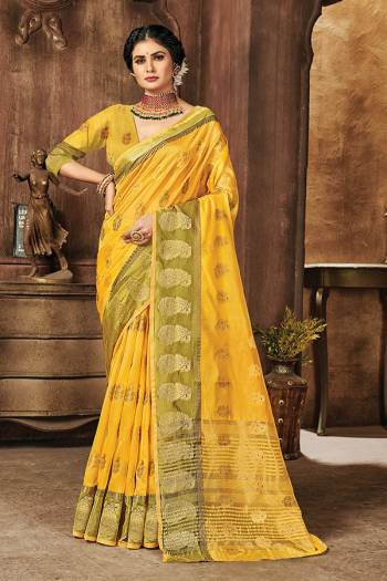 Garb This Designer Saree Are Fine Color Paired With Blouse.This Saree And Blouse Are Organza Based Fabric With Wevon Designer Work. Buy This Pretty Saree Now.