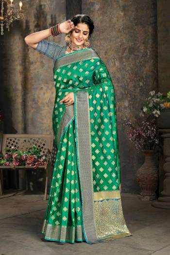 Traditional This Partywear Saree Are Fine Colour Paired With  Blouse.This Saree And Blouse Are Silk Based Fabric With Wevon Designer Work. Buy This Pretty Saree Now.