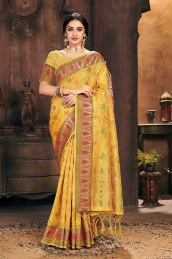 Attrective This Partywear Saree Paired With Blouse.This Saree And Blouse Are Organza Based Fabric With Wevon Designer Work. Buy This Pretty Saree Now.