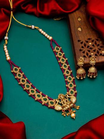 Looking To Your Personality By Pairing Up This Beautiful Nacklace With Your Ethnic Attire. This Pretty Set Is In Multi Color Beautified With Kundan Work. Buy Now.