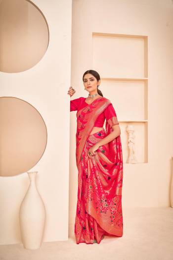 Looking This Wedding Partywear Saree Are Fine Color Paired With Blouse.This Saree And Blouse Banarasi Silk Fabric With Heavy Designer Weaving Work. Buy This Pretty Saree Now.