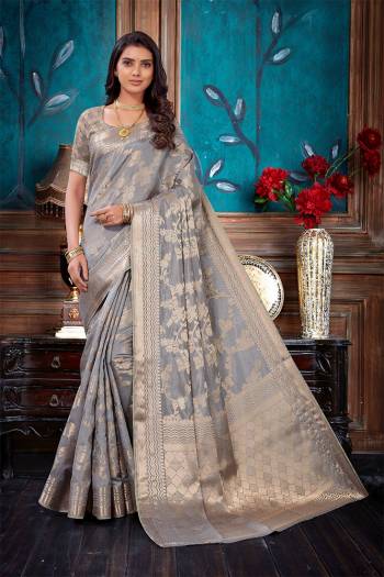 Attrective This Partywear Stylist Designer Fine Colour Saree Paired With Blouse.This Saree And Blouse Are Silk Fabric With Heavy Designer Weaving Jacquard Work. Buy This Pretty Saree Now.