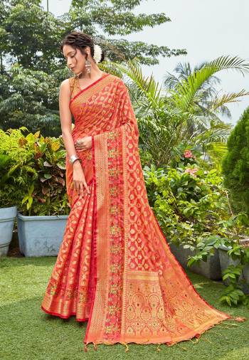 Attrective This Designer Saree Are Fine Saree Paired With Blouse.This Saree Are Banarasi Silk And Blouse Are Art Silk Based Fabric With Designer Wevon. Buy This Pretty Saree Now.