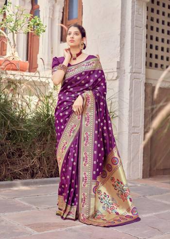 Looking This Partywear Paithani Stylist Saree Are Fine Saree Paired With Blouse.This Saree And Blouse Are Silk Fabric With Heavy Designer Weaving Work. Buy This Pretty Saree Now.