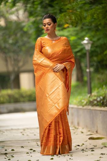 Classic Designer Saree Are Fine Saree Paired With Blouse.This Saree And Blouse Are Banarasi Silk Based Fabric With Heavy Wevon Designer Jari Rich Pallu Border. Buy This Pretty Saree Now.