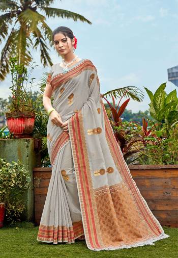 Looking This Designer Saree Are Fine Saree Paired With Blouse.This Saree Are Banarasi Silk And Blouse Are Art Silk Based Fabric With Designer Weaving. Buy This Pretty Saree Now.