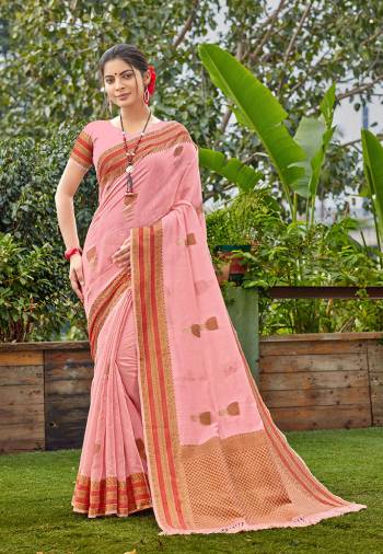 Looking This Designer Saree Are Fine Saree Paired With Blouse.This Saree Are Banarasi Silk And Blouse Are Art Silk Based Fabric With Designer Weaving. Buy This Pretty Saree Now.