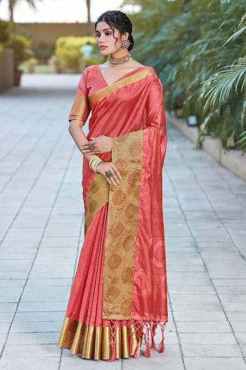 Looking This Designer Traditional Partywear Saree Are Fine Saree Paired With Blouse.This Saree And Blouse Are Organza Based Fabric With Wevon Designer. Buy This Pretty Saree Now.