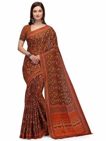 Garb This Pretty Elegant Looking Designer Saree In Fine Color Paired With Blouse. This Saree And Blouse Are Art Silk Based Beautified With Digital Printed. Buy Now.