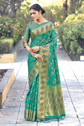 Here Is An Attractive? Saree Collection. This Saree And Blouse Fabricated on Organza Beautified With Woven Zari Work Buy This Pretty Saree Now.