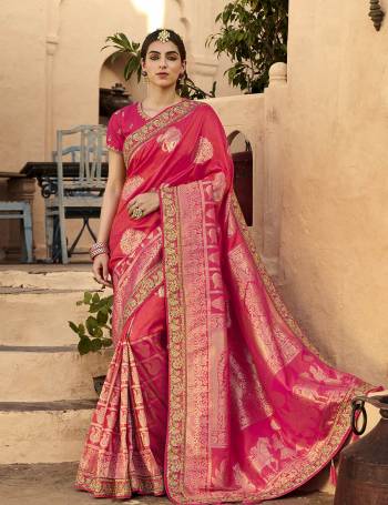 For A Royal And Beautiful Look, Grab This Designer Saree In Pretty Color Paired?With  Designer Blouse. This Saree Is Fabricated On Silk Paired With Raw Silk Fabricated Blouse. Its Pretty Color Pallete And Fabric Will Earn You Lots Of Compliments From onlookers