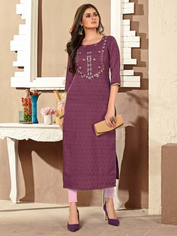 Grab This Very Pretty Readymade Kurti For Your Semi-Casual, College Or Work Place?In Lovely Color Fabricated On Viscose. Its Fabric Is Soft Towards And Ensures Superb Comfort all Day Long. Also It Is Available In All Regular Size, Choose As Per Your Desired Fit And Comfort.