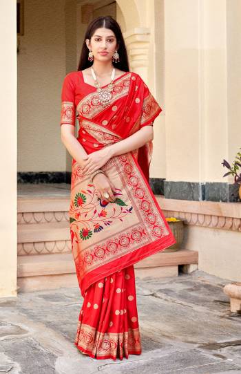 Celebrate This Festive Season Wearing This Pretty Silk Based Saree In Lovely Color. This Saree And Blouse Are Fabricated On Silk Beautified With Zari Woven. Buy These Saree Now