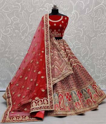 Garb This Bridal Heavy Designer Lehenga Choli In Fine Color Fabricated On Velvet Beautified Fabric Lahenga Choli With Heavy Designer Thread,Dori,Patch Embroidery,Diamond Work.Buy Now. 