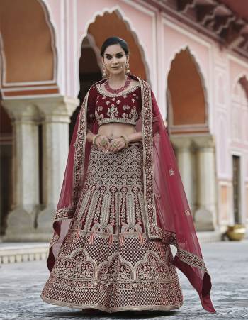 Garb This Bridal Heavy Designer Lehenga Choli In Fine Color Fabricated On Velvet Beautified Fabric Lahenga Choli With Heavy Designer Embroidery With Hand Work.Buy Now. 