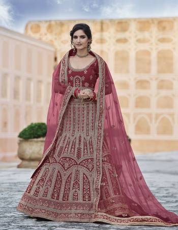 Attrective This Bridal Heavy Designer Lehenga Choli In Fine Color Fabricated On Velvet Beautified Fabric Lahenga Choli With Heavy Designer Embroidery With Hand Work.Buy Now. 