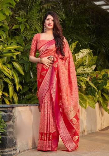 Looking This Traditional Partywear Saree Are Fine Saree Paired With Blouse.This Saree And Blouse Are Banarasi Soft Silk Fabric With Designer Jari Weaving Work. Buy This Pretty Saree Now.